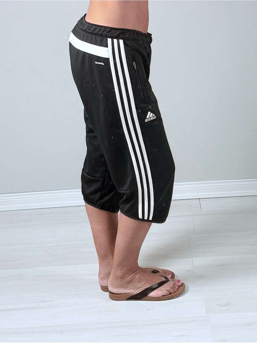 Y2K adidas Black Capri Track Pants with White Three-Stripes